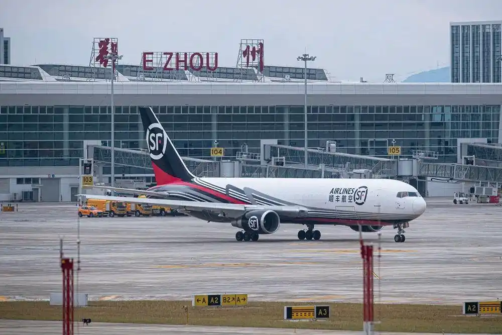 又一中部省会“破零”，郑州第一不稳了？