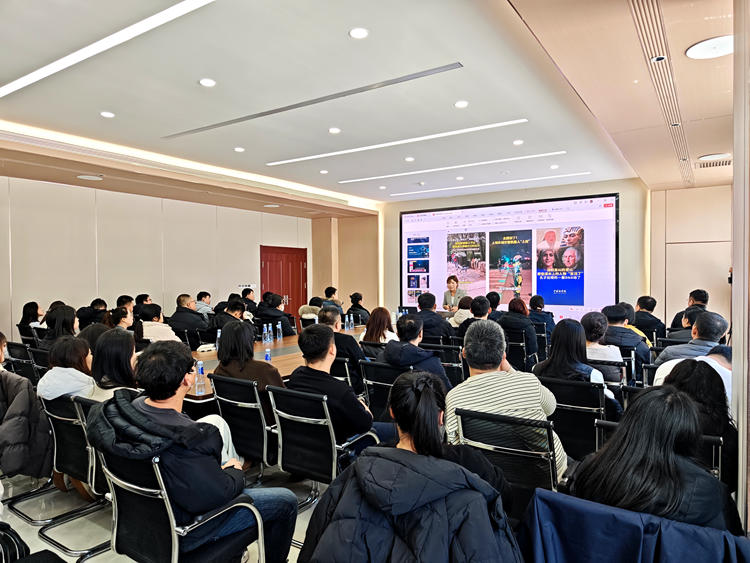 正式开班！安图县开展大数据分析师专项培训 以AI赋能锻造数字化发展新引擎