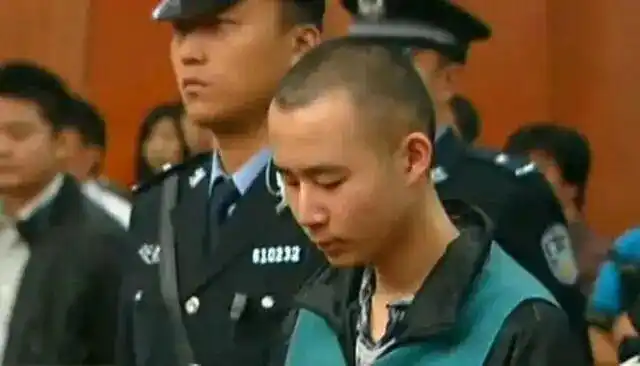 回看2010年药家鑫案：原生家庭教育是多么重要