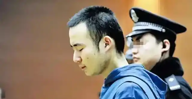 回顾：大学生药家鑫被判死刑，想捐出眼角膜，父亲拒绝