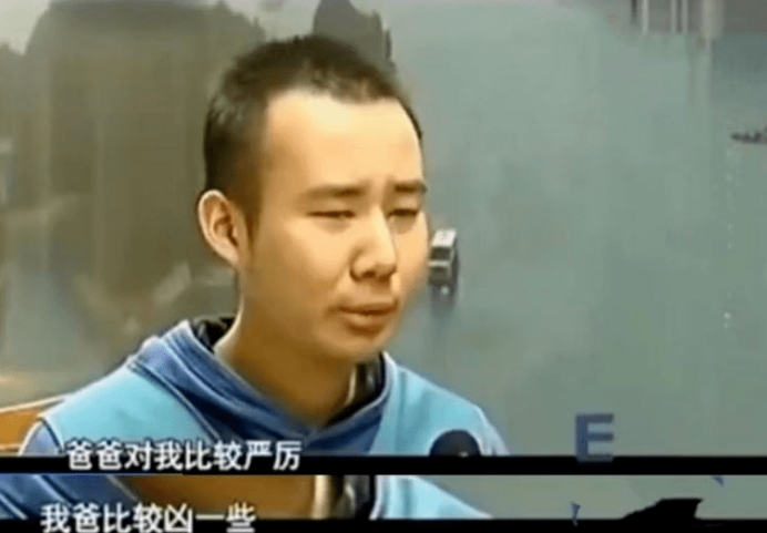 回顾怯懦少年药家鑫的“毁灭史”，经历的家庭教育，比你想得更糟糕