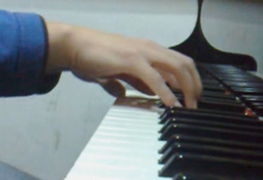 回顾怯懦少年药家鑫的“毁灭史”，经历的家庭教育，比你想得更糟糕