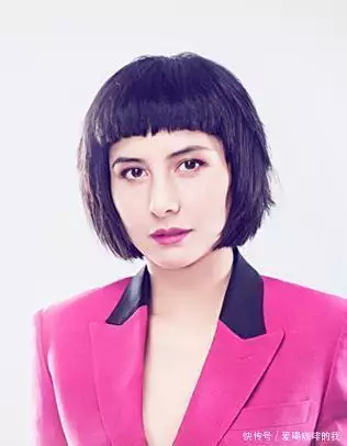 盘点赌王何鸿燊的17个子女及现状，大房最惨，二房成最大赢家！