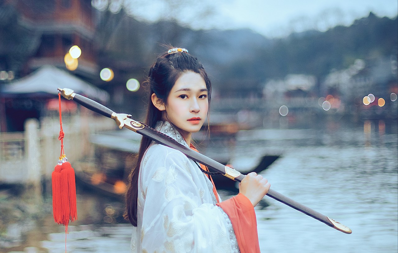 小说：洪荒：镇元子有混沌至宝地书，琼浆玉液的归属权争夺