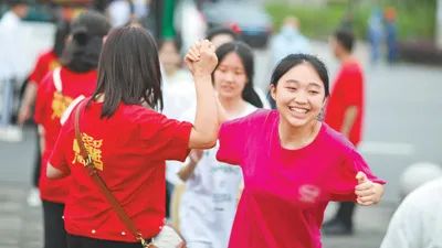 外媒称美国、日本和台湾地区将共享侦察无人机数据，外交部回应「看世界·新闻早知道」