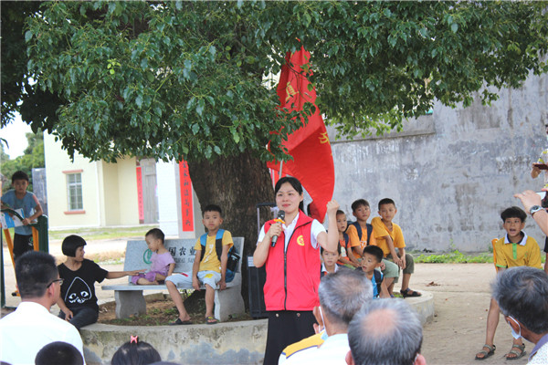 廉江市新民镇：村村通“大喇叭”奏响党的“最强音”