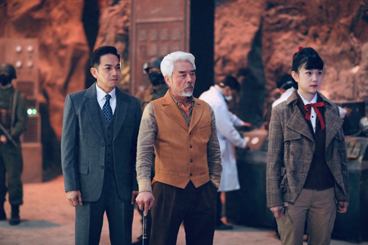 《破军X档案隐身人》好评不断，剧情刺激特效炫目，燃翻这个九月！