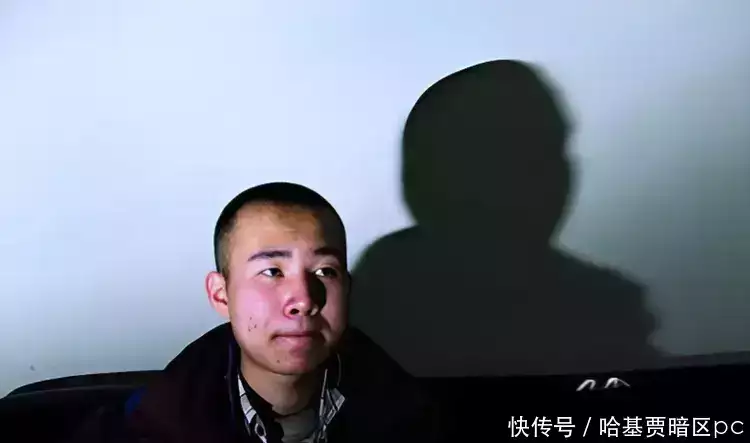 药家鑫被抓后，拿各种材料请求宽大处理，被害人家属：那都是垃圾