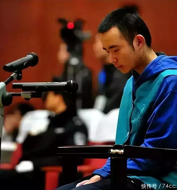 药家鑫死前遗愿被拒，父亲怒骂：把你的罪恶全带走，别再遗害人间