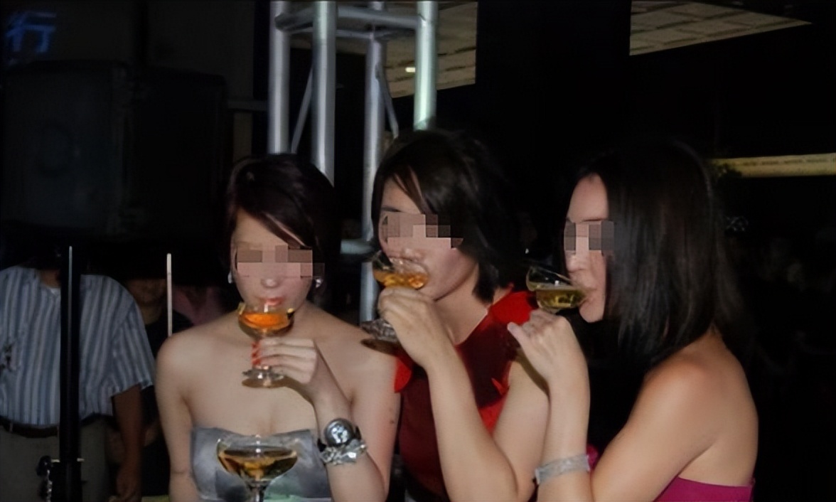 广东巨贪罗荫国：敛财上亿，爱收集女性内衣，子女将财产转移国外