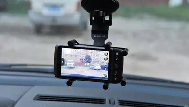 遇到碰瓷怎么办？学会这几招，连专业碰瓷党都怕你了！