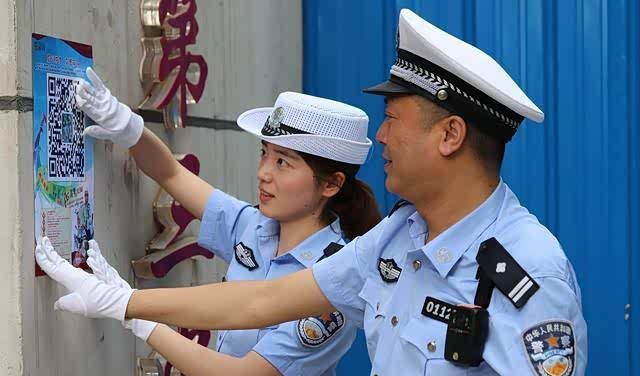 交警教你3句话,遇碰瓷党不用怕,轻松应对,让对方落荒而逃!