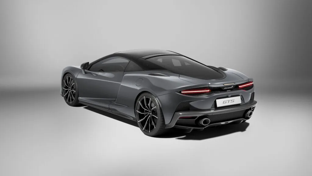 迈凯伦 GTS 跑车发布:搭载 635 马力 V8 发动机