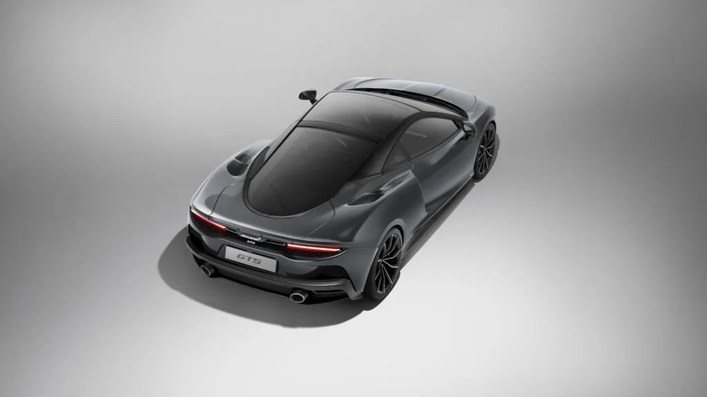 迈凯伦 GTS 跑车发布:搭载 635 马力 V8 发动机