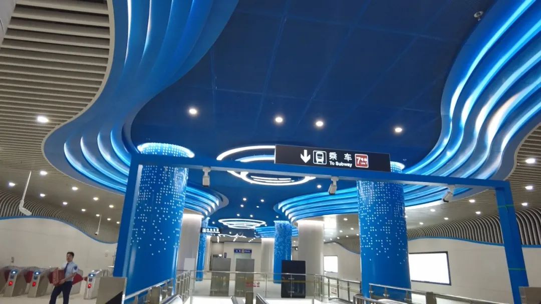天津两条地铁年内开通!建成充电桩3000余台!