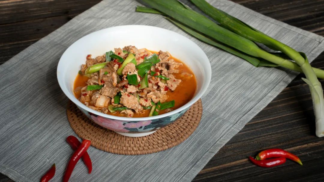 醴陵小炒肉“锁味记”，她锁住他的心了吗？