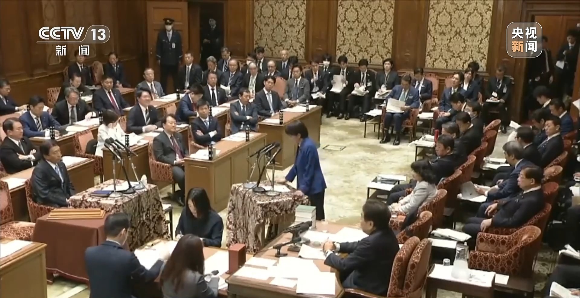 新闻周刊丨高市之“祸”：撕裂中日关系的“天崩开局”