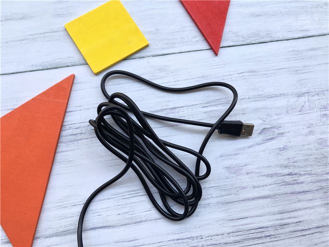 PC玩家首选的游戏手柄-北通蝙蝠4游戏手柄