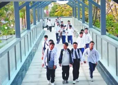 中山这所知名中学搬了，新校区9月1日开学！大量高颜值美图流出