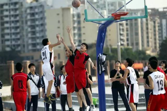 中山这所知名中学搬了，新校区9月1日开学！大量高颜值美图流出