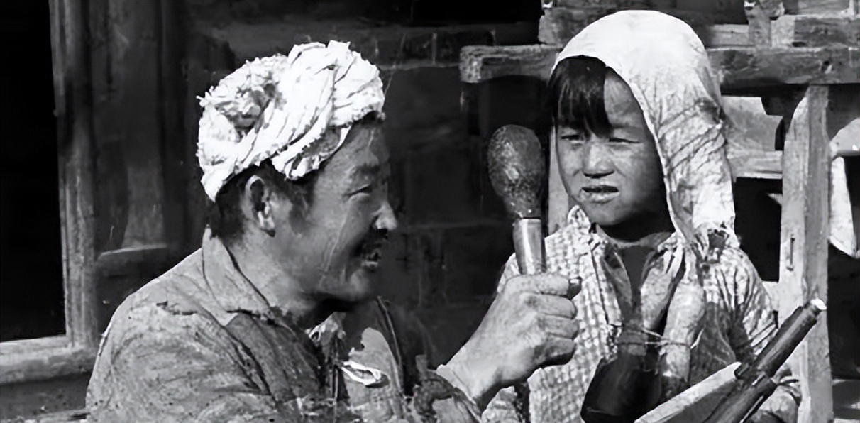 1987年江西教师看到一篇烈士悼文后，致信副总理：我母亲是您女儿