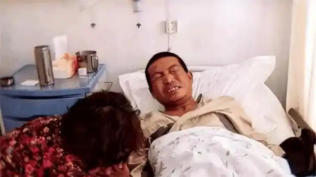 河北男子拿不出100万手术费，回家自己锯掉右腿，12年过去怎样了