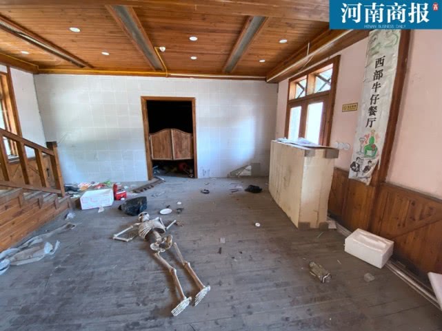 再探郑州世纪欢乐园：曾经忙碌的游乐设施如今一片萧瑟，恍如隔世…