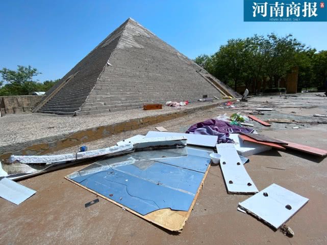 再探郑州世纪欢乐园：曾经忙碌的游乐设施如今一片萧瑟，恍如隔世…