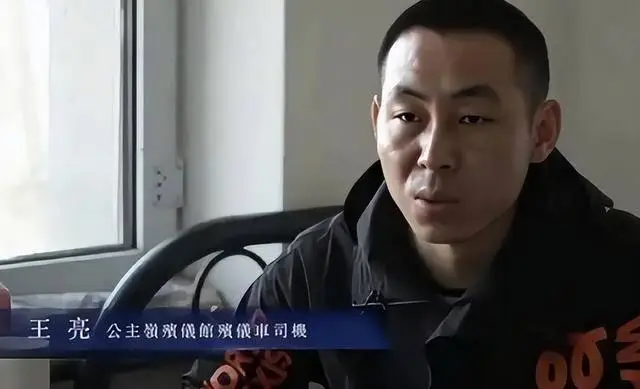 灵车司机接过2000多具遗体，唯独一种让他崩溃，不敢回头看！