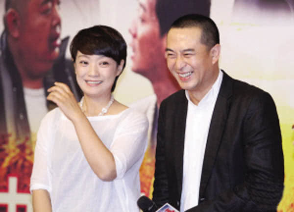 《蜗居》播出12年，男一号成“叔圈顶流”，男二号却惨遭封杀