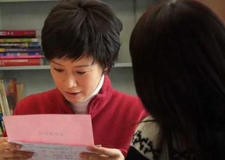 《蜗居》播出12年，男一号成“叔圈顶流”，男二号却惨遭封杀