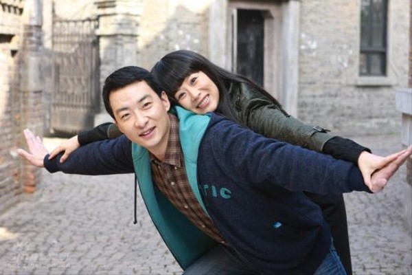 《蜗居》播出12年，男一号成“叔圈顶流”，男二号却惨遭封杀