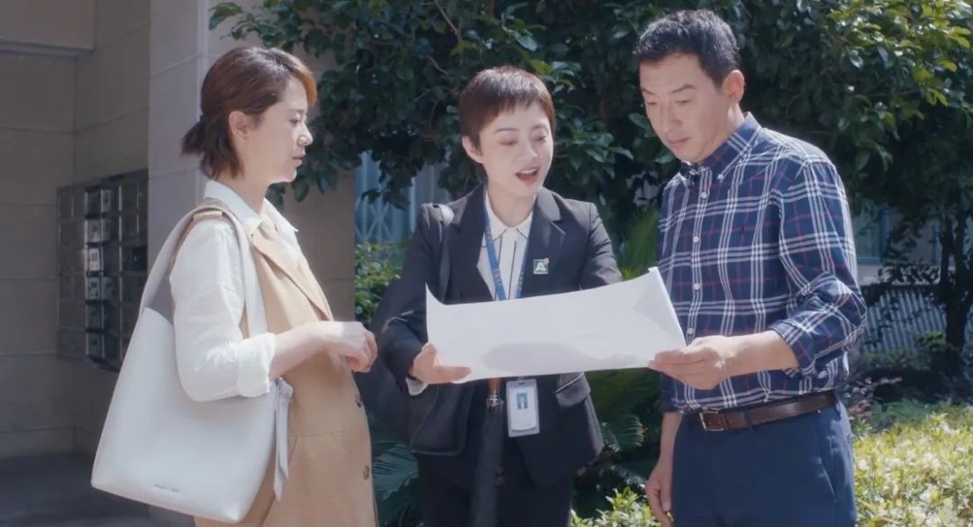 《蜗居》播出12年，男一号成“叔圈顶流”，男二号却惨遭封杀