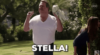 十一年不断更的《摩登家庭》迎来了Happy Ending