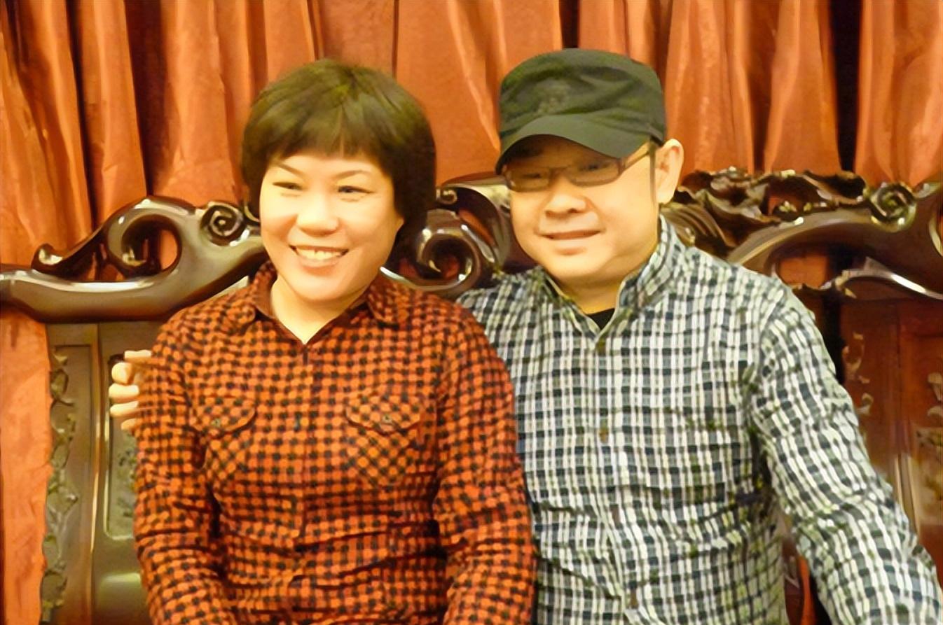 刀郎前妻杨娜：生下女儿40天便跑路，如今刀郎幸福美满，她后悔吗