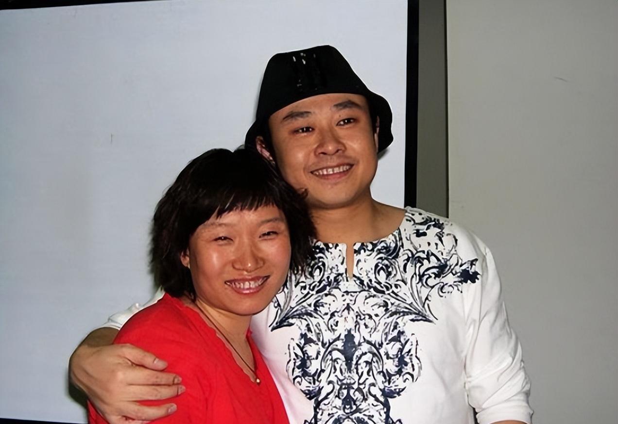 刀郎前妻杨娜：生下女儿40天便跑路，如今刀郎幸福美满，她后悔吗