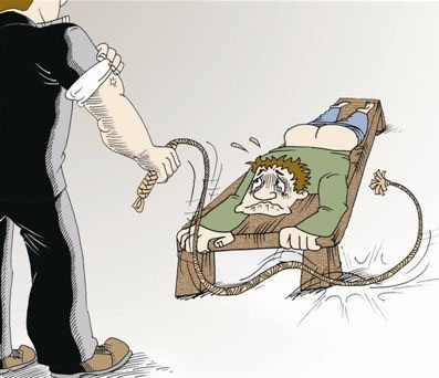 违法了,打打屁股!