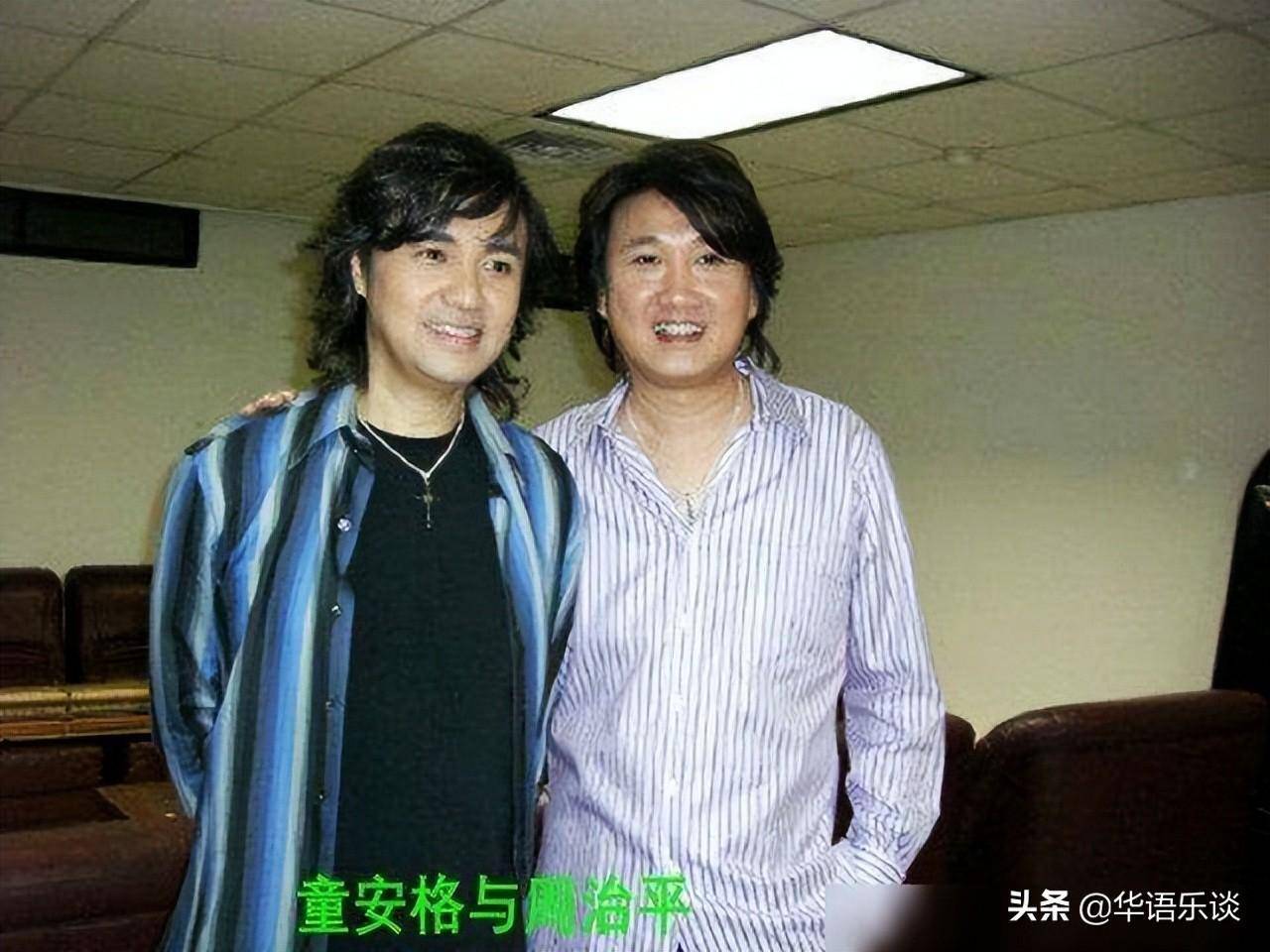 “张牙伍爪”再度归来:那些经典的男歌手舞台CP,你记得几对?