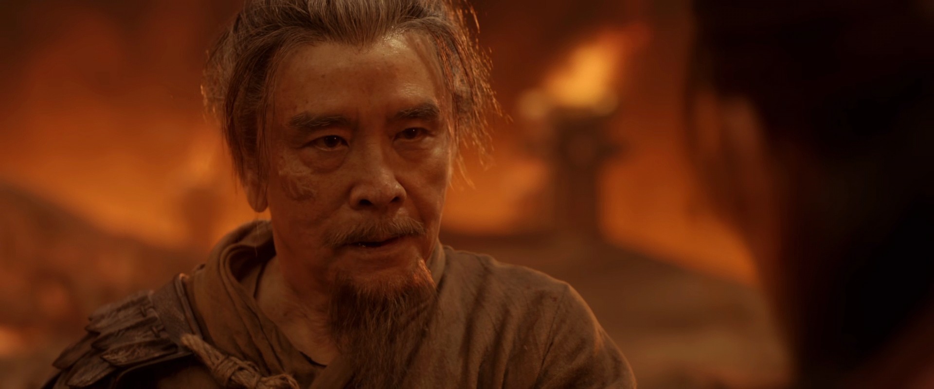 播1天冲到榜单第二，姜大卫令观众成功入坑，奇幻片有王炸了？