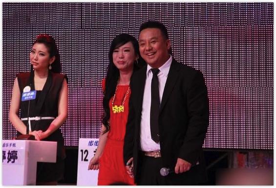 那些说“宁愿坐在宝马里哭”的姑娘，后来都怎么样了？