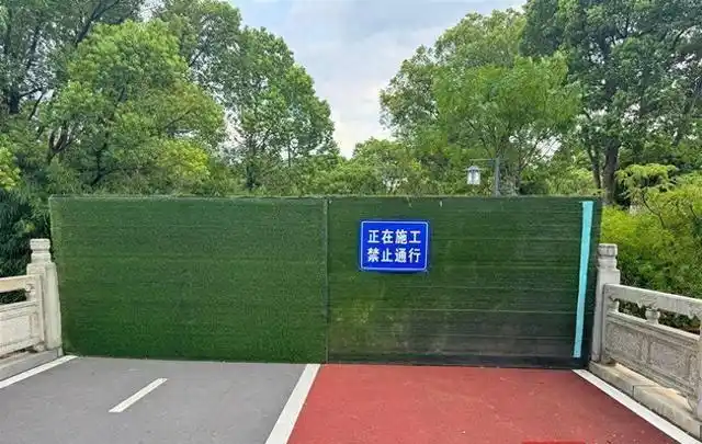 19岁美少女校园遇害,拒绝搭讪遭刺身,残忍血案令人心碎