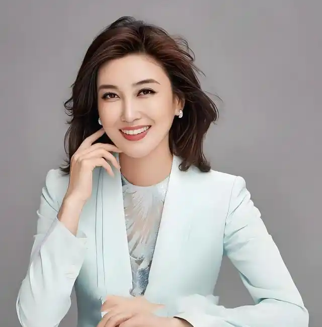 央视八大频道“第一才女”花落谁家？