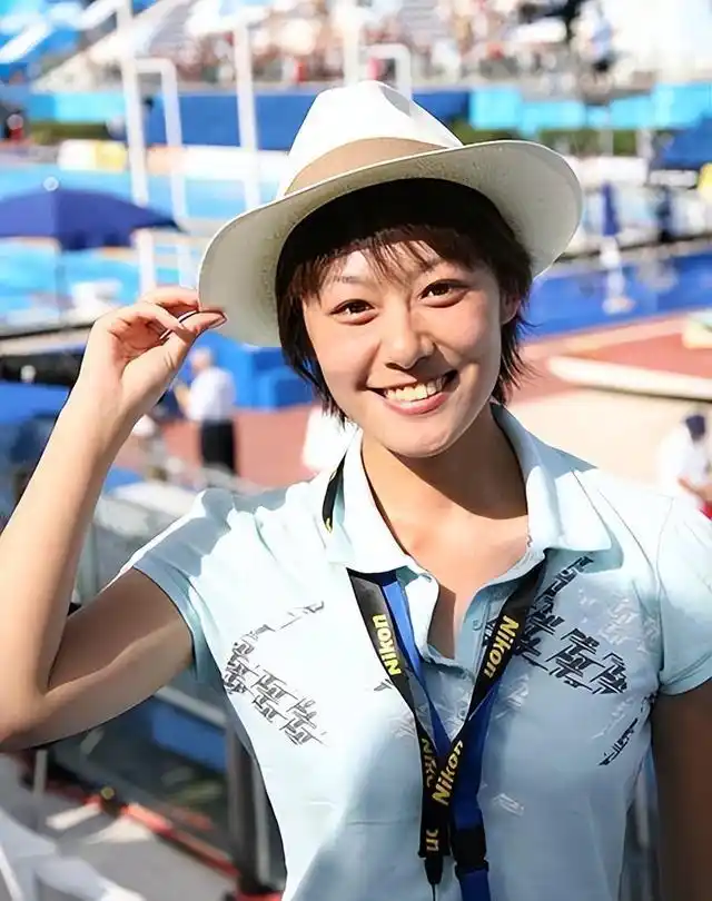 央视八大频道“第一才女”花落谁家？