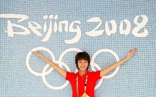 央视八大频道“第一才女”花落谁家？