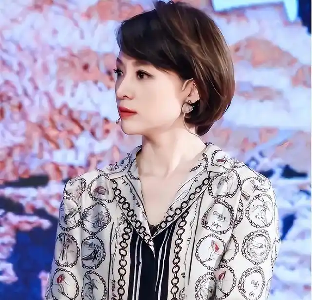 央视八大频道“第一才女”花落谁家？