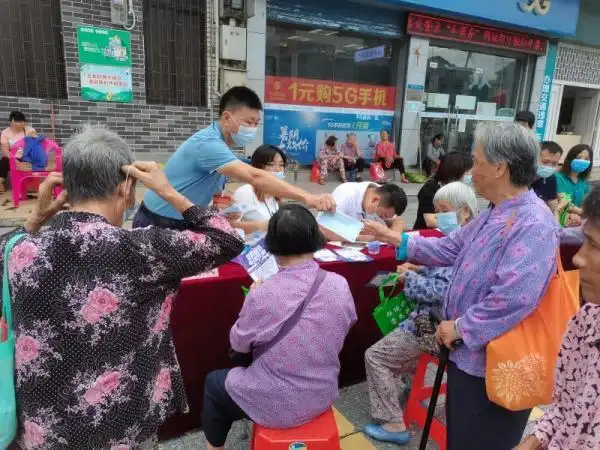 寻找最美社区工作者|冯诺成:与群众打成一片,变“上访”为“下访”