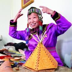 鄂伦春族下山定居70年 从岭上人家到小康之家