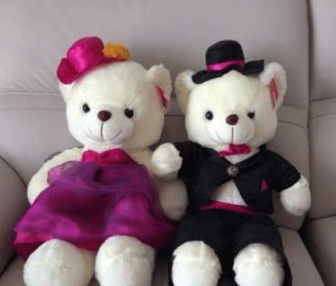 宝爸姓李，宝妈姓周，给龙凤胎起名那叫一个绝，众人：太有才了