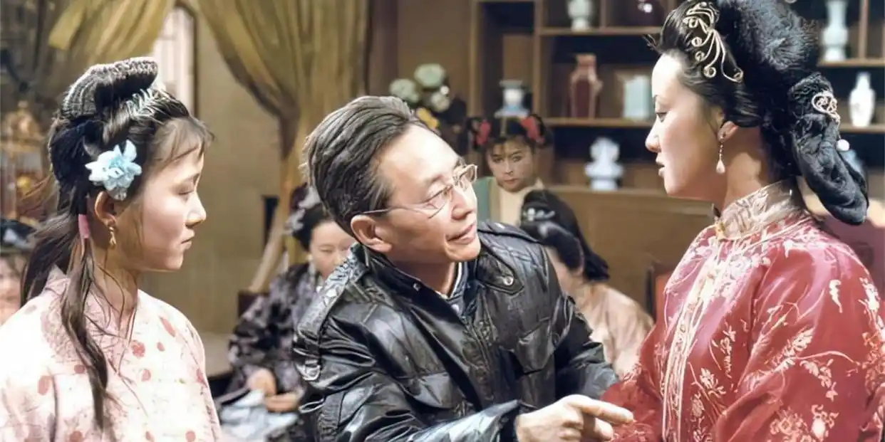 张国立感言：罗秀春恩人般存在，邓婕挚爱，双女主写就辉煌人生