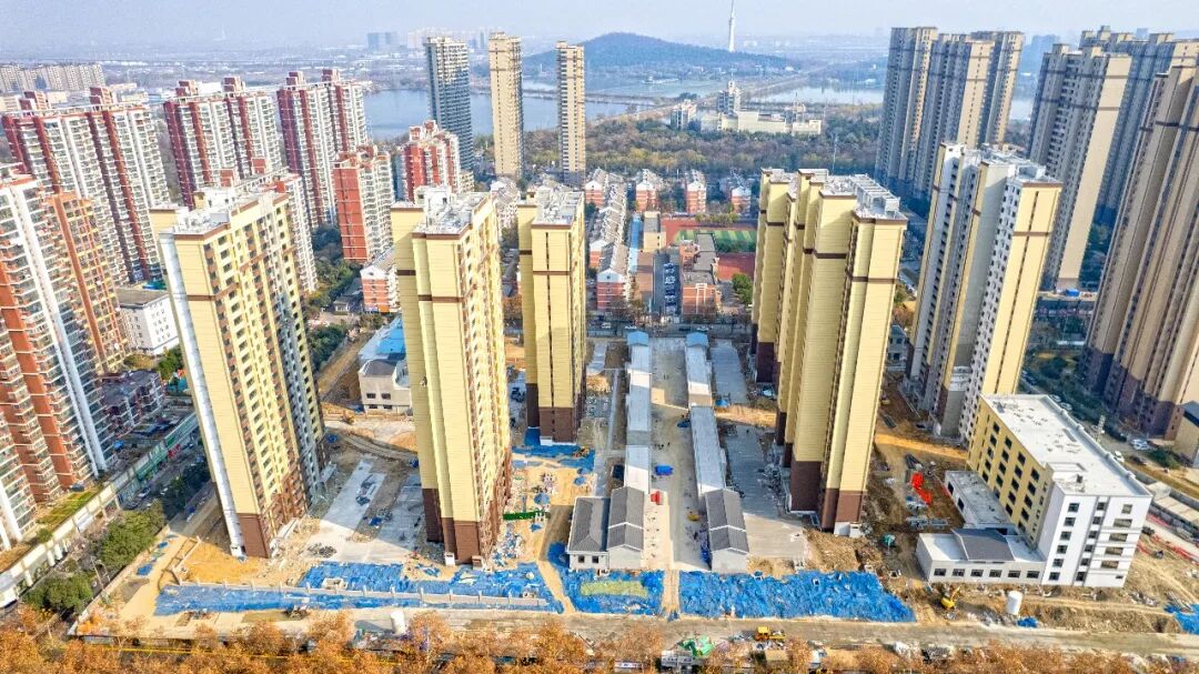 无论投资于物还是投资于人都有广阔空间